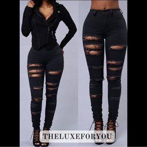 Black stretchy jeans